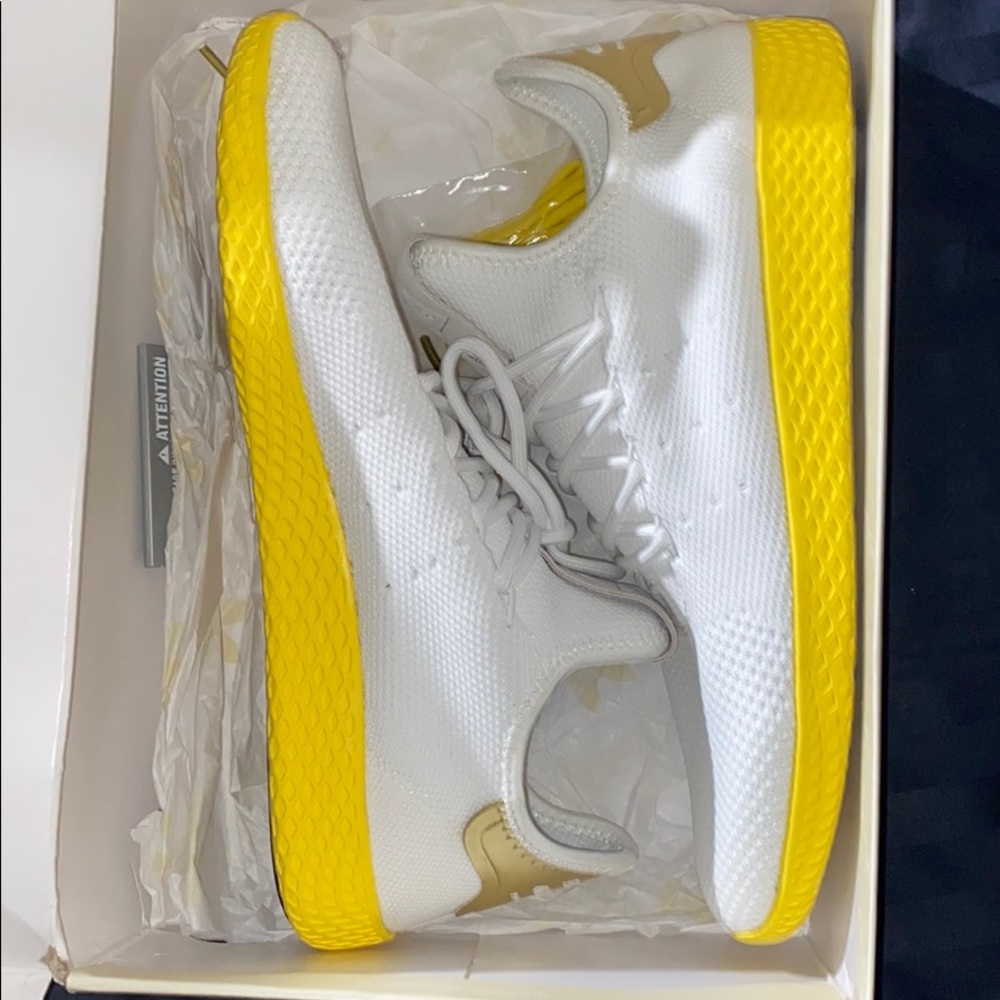 Human Race PW Tennis